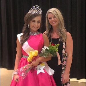 Meet your Posher, Jana